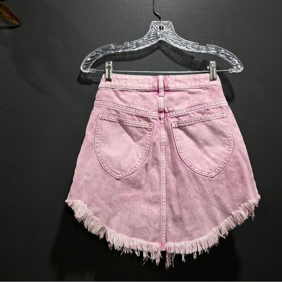 We The Free Women's Purple Acid Wash Denim Fringe Hem Jean Skirt Sz 24 Mini - Picture 8 of 12